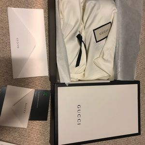 New women’s Gucci ace bee sneakers EU 38